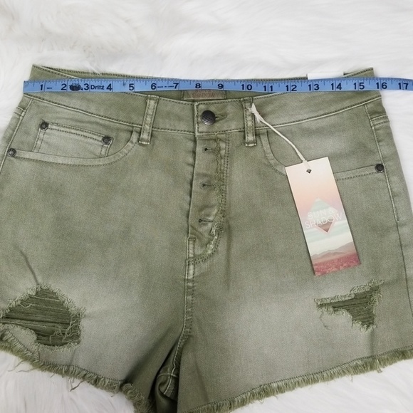 Sun & Shadow High Rise Button Fly Denim Sh… - Picture 4 of 6